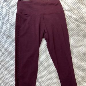Super cute, burgundy Aerie Leggings